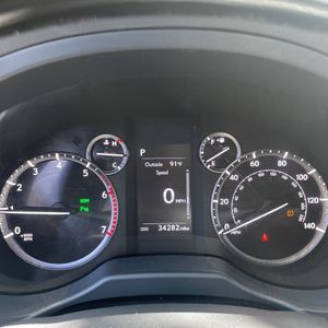 صورة مصغرة 39 لـ 2022 Lexus GX 460 BASE