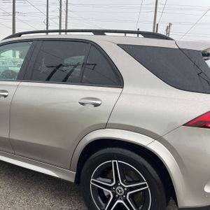 صورة 6 لـ 2020 Mercedes-BENZ GLE