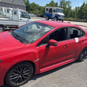 صورة 2 لـ 2017 Subaru WRX STI