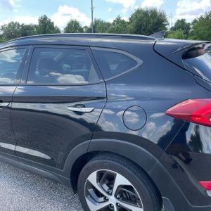 2016 Hyundai TUCSON LIMITED — фото 6