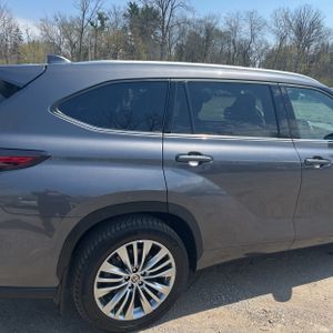 TOYOTA HIGHLANDER - 9