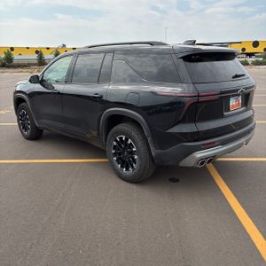 2025 Chevrolet TRAVERSE Z71 照片 5