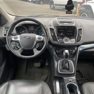 صورة مصغرة 36 لـ 2014 FORD ESCAPE TITANIUM