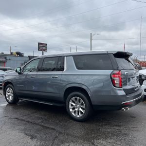 CHEVROLET SUBURBAN PREMIER - 3