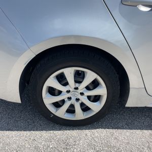 2020 Toyota COROLLA LE — миниатюра 19