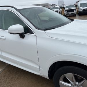 صورة مصغرة 13 لـ 2022 Volvo XC60 B5 MOMENTUM