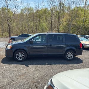 DODGE GRAND CARAVAN SXT - 3