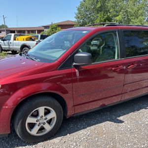 صورة 2 لـ 2010 Dodge GRAND CARAVAN HERO