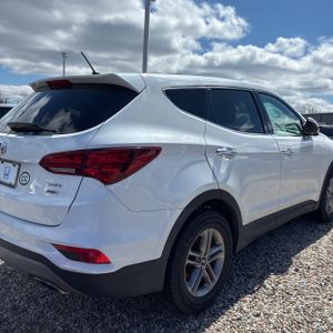 HYUNDAI SANTA FE SPORT 2.4L - 8