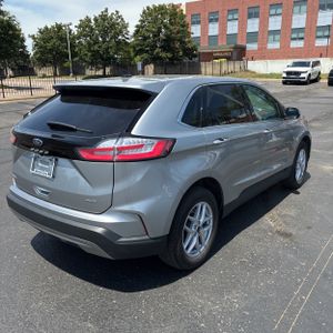 FORD EDGE SEL - 8