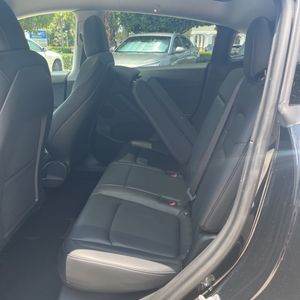 صورة مصغرة 33 لـ 2021 Tesla MODEL Y STANDARD RANGE