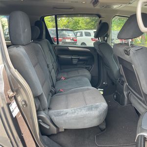 2012 Nissan ARMADA SV thumbnail 34