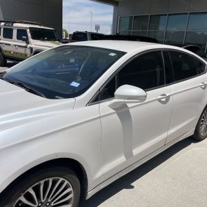FORD FUSION SE - 2