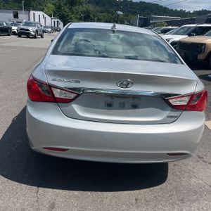 صورة 7 لـ 2011 Hyundai SONATA LIMITED