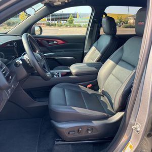 2025 Chevrolet TRAVERSE Z71 缩略图 32