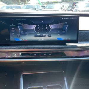 BMW 7 SERIES 740I - 9