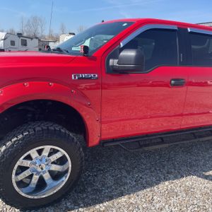 FORD F-150 XLT - 2