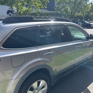 SUBARU OUTBACK PREMIUM - 9