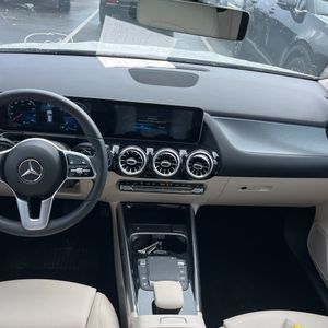صورة مصغرة 35 لـ 2021 Mercedes-BENZ GLA