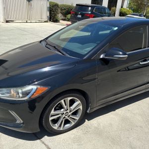 2017 Hyundai ELANTRA LIMITED — фото 2