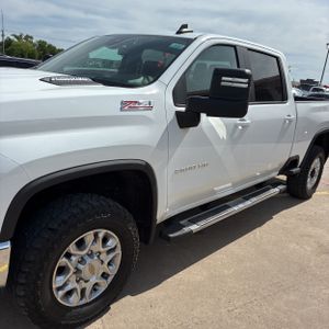 CHEVROLET SILVERADO 2500HD LT - 2