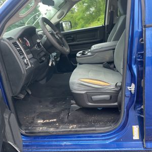 2015 RAM 1500 EXPRESS — миниатюра 31