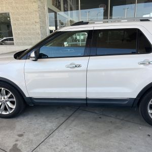 FORD EXPLORER LIMITED - 4