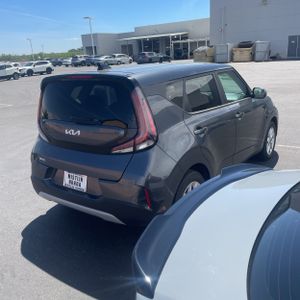 KIA SOUL LX - 8