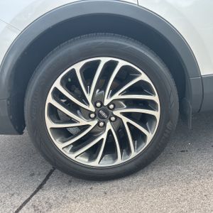 2019 Lincoln NAUTILUS RESERVE 缩略图 19