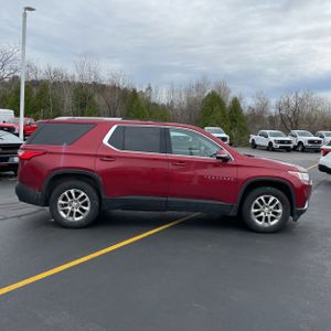 CHEVROLET TRAVERSE - 10