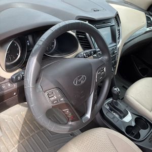 صورة 67 لـ 2017 Hyundai SANTA FE SE