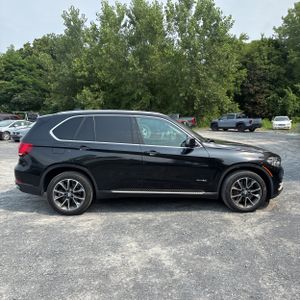 صورة 10 لـ 2014 BMW X5 XDRIVE50I
