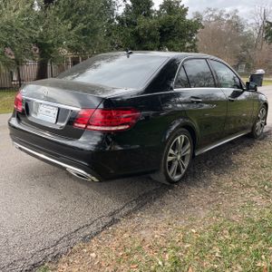 MERCEDES-BENZ E-CLASS - 8