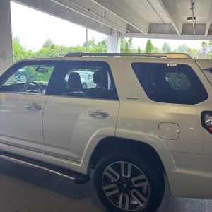 2016 Toyota 4RUNNER LIMITED photo 6