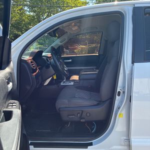 2018 Toyota TUNDRA SR5 缩略图 32