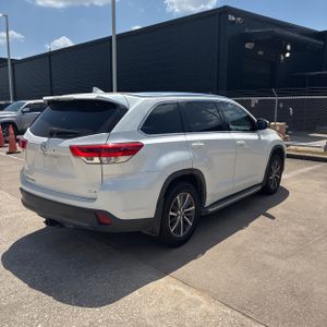2017 Toyota HIGHLANDER XLE — фото 8