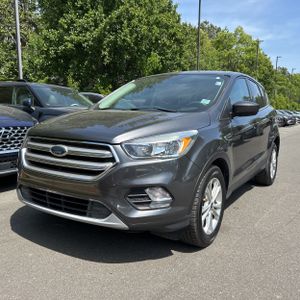 FORD ESCAPE SE - 1
