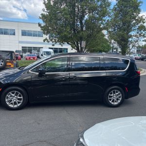 CHRYSLER PACIFICA SELECT - 3