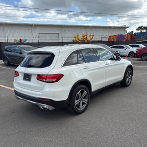 MERCEDES-BENZ GLC - 8