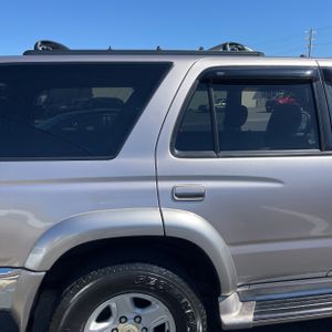 TOYOTA 4RUNNER - 9