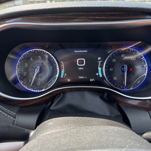 2022 Chrysler PACIFICA LIMITED — миниатюра 43