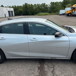 2016 Chevrolet MALIBU LS — миниатюра 11