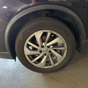 2015 Nissan ROGUE SL 照片 17