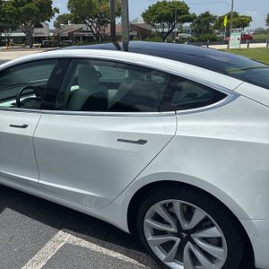 صورة 6 لـ 2020 Tesla MODEL 3 LONG RANGE