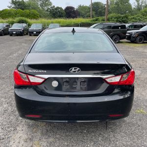 2011 Hyundai SONATA GLS — фото 7
