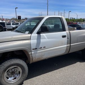 DODGE RAM 2500 LARAMIE SLT - 2
