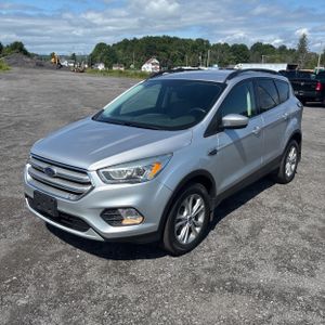 2017 FORD ESCAPE SE — фото 1