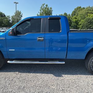 2012 FORD F-150 XLT photo 4