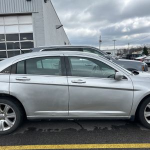 CHRYSLER 200 TOURING - 9