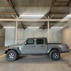 JEEP GLADIATOR SPORT S - 3